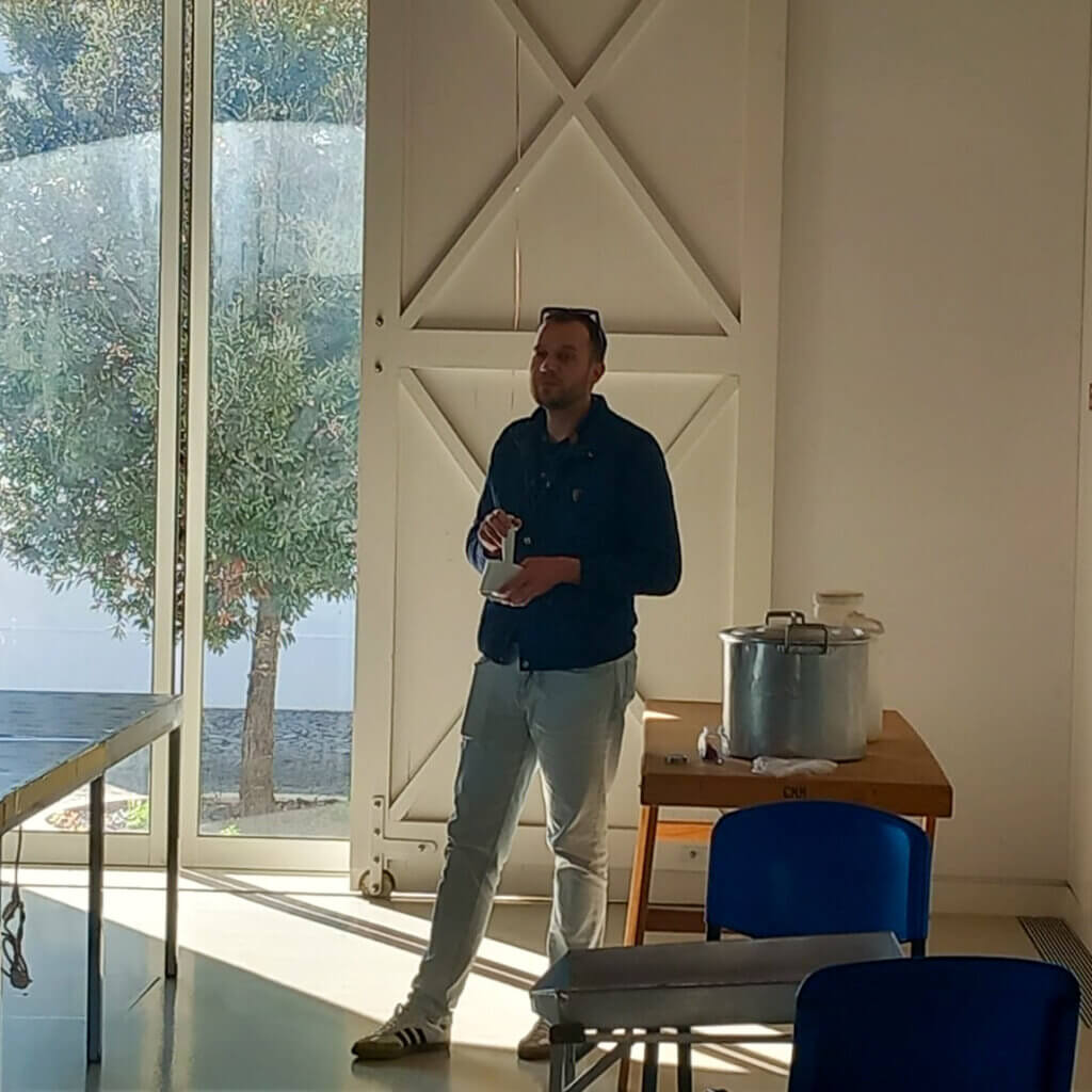 WhatsApp Image 2025 03 28 at 17.28.56 WhatsApp Image 2025 03 28 at 17.28.56